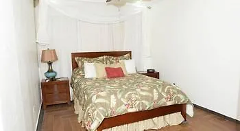 Aleli By The Sea Guest House 산후안
